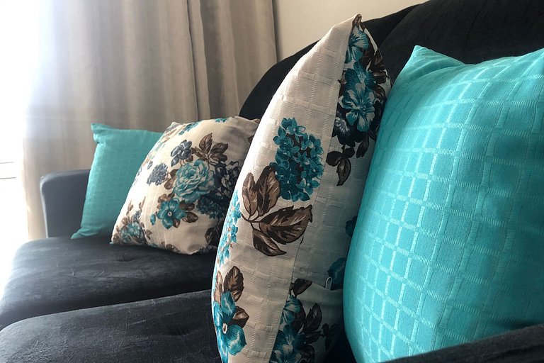 Apartamento no Boqueirão, Perto Praia com Piscina