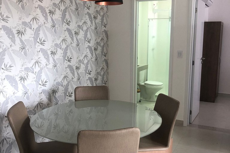 Apartamento no Boqueirão, Perto Praia com Piscina