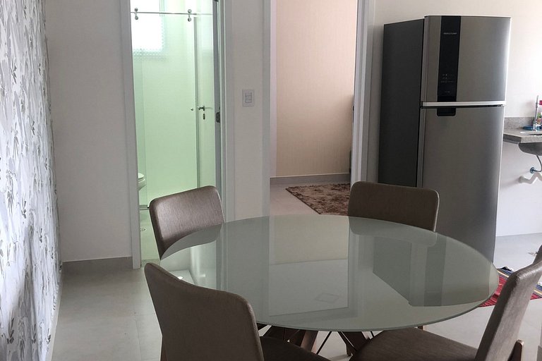 Apartamento no Boqueirão, Perto Praia com Piscina