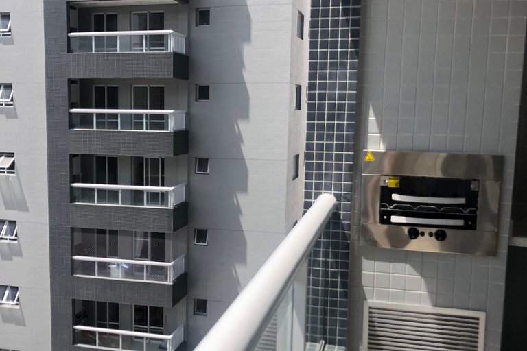 Apartamento no Boqueirão, Perto Praia com Piscina