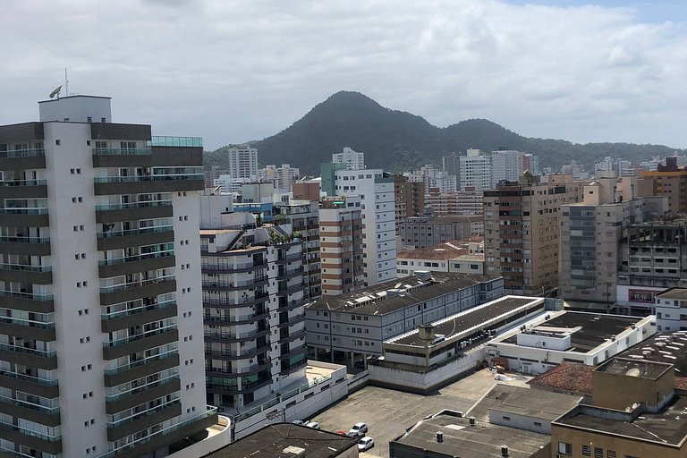 Apartamento no Boqueirão, Perto Praia com Piscina