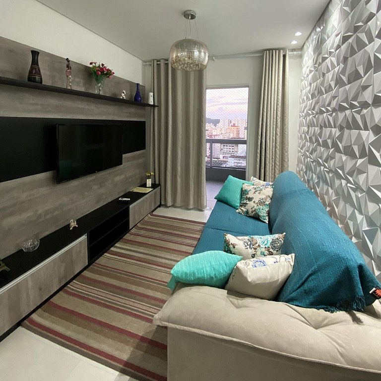 Apartamento no Boqueirão, Perto Praia com Piscina