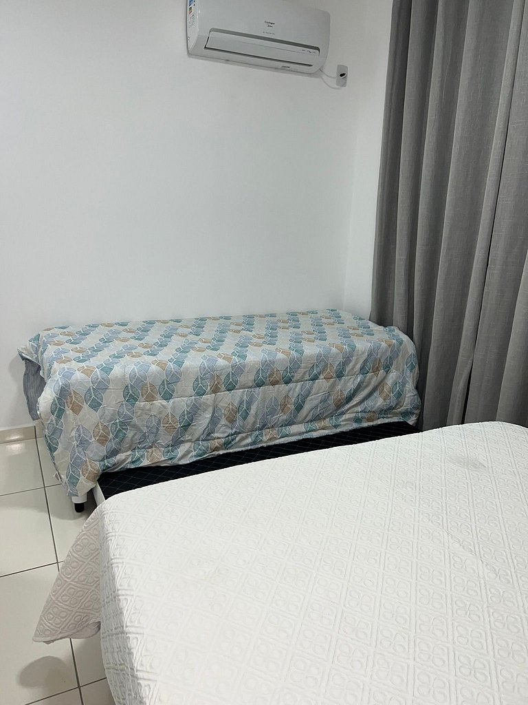 Apto Charmoso com Sacada Gourmet na melhor Praia